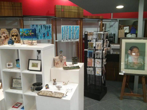 Townsville Art Society Inc - South Australia Travel 0