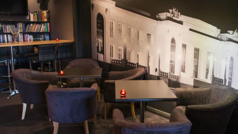 Polit Bar - South Australia Travel 0