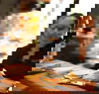 Small Group 6 guests Ultimate Yarra Valley Food and Wine - Mercedes Van - South Australia Travel