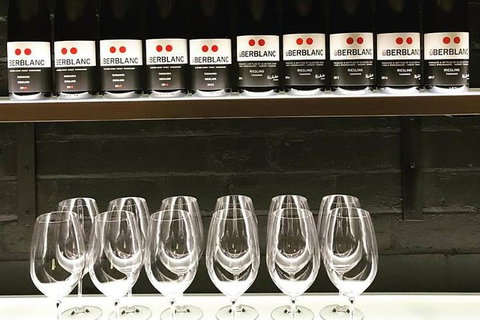 Hobart Small Group Wine Tour Saturday Afternoon: Wines, Gins & Cheeses - South Australia Travel 1