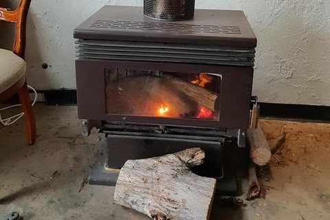 Hobart Small Group Wine Tour Saturday Afternoon: Wines, Gins & Cheeses - South Australia Travel 11