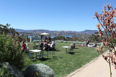 Hobart Small Group Wine Tour Saturday Afternoon: Wines, Gins & Cheeses - South Australia Travel 15