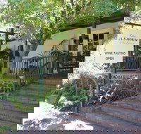 Barossa Valley Wineries Tour with Tastings and Lunch from Adelaide - South Australia Travel