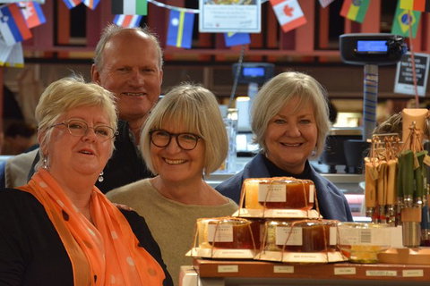 Adelaide Central Market Exclusive Tour - South Australia Travel 8