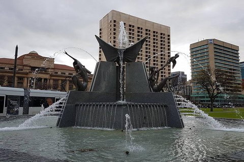 Adelaide Highlights, Hahndorf & McLaren Vale Wine Tasting And Sightseeing Tour - South Australia Travel 8