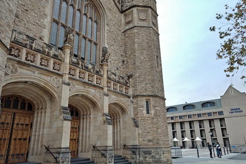 Adelaide's Best Walking Tour - South Australia Travel 1