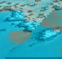 Reef and Island Scenic Flight from Airlie Beach - South Australia Travel