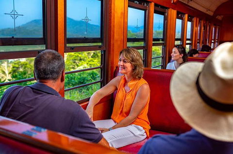 Skyrail Rainforest Cableway Day Trip From Palm Cove - South Australia Travel 7