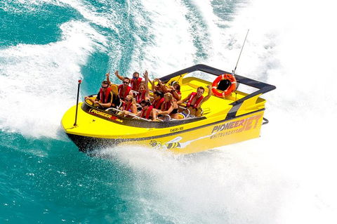 Airlie Beach Jet Boat Thrill Ride - South Australia Travel 11