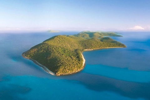 Orpheus Island Day Trip By Helicopter From Townsville - South Australia Travel 1