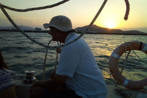 Townsville Sunset Sail Sailing Cruise Boat Tour - South Australia Travel 4