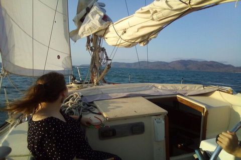 Townsville Sunset Sail Sailing Cruise Boat Tour - South Australia Travel 8