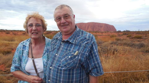 Uluru (Ayers Rock) Sunset With Outback Barbecue Dinner And Star Tour - South Australia Travel 8