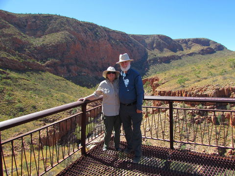 West MacDonnell Ranges Day Trip From Alice Springs - South Australia Travel 4
