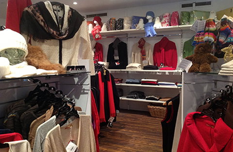 Australian Alpaca Barn - The Rocks - South Australia Travel 0