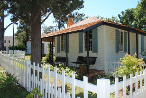 La Trobe's Cottage - South Australia Travel 2
