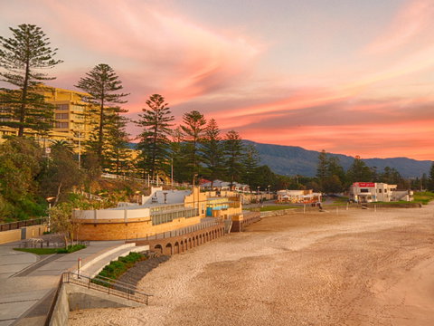 North Wollongong Beach - South Australia Travel 0