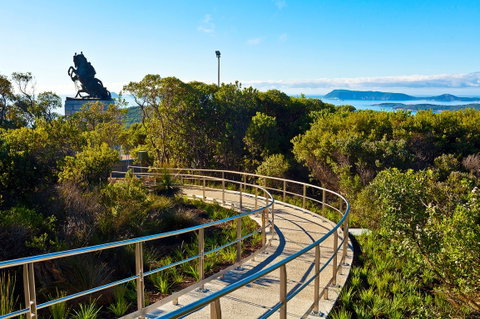 Padre White Lookout - South Australia Travel 0
