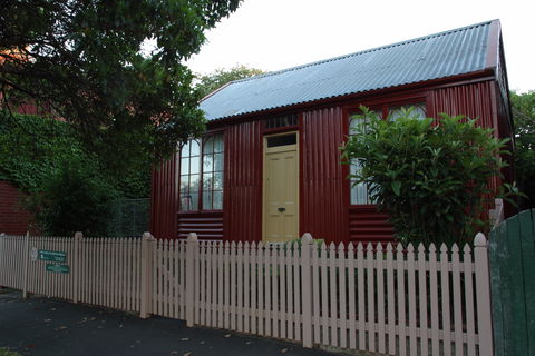 Portable Iron Houses - South Australia Travel 0