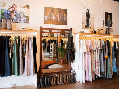 Saloon Design House - South Australia Travel 1