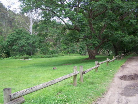 St Albans Reserve - South Australia Travel 0
