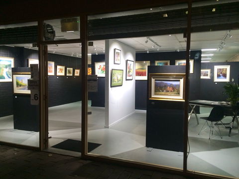 The Hunter Street Gallery Of Fine Arts - South Australia Travel 0