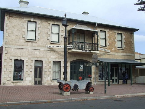 The Old Wool And Store Grain Museum Beachport - South Australia Travel 1