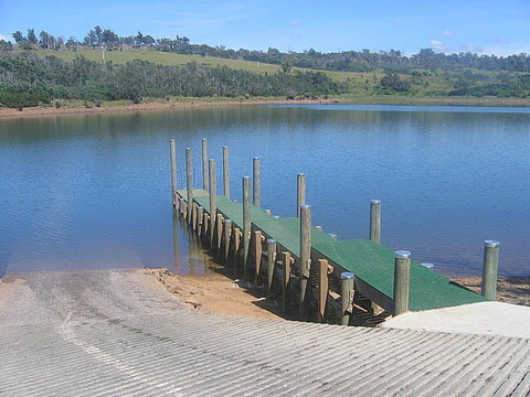 Trevallyn Dam - South Australia Travel 1