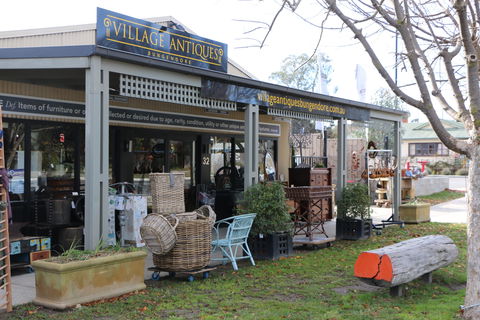 Village Antiques - South Australia Travel 2