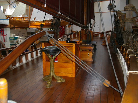 Bass & Flinders Centre - South Australia Travel 0