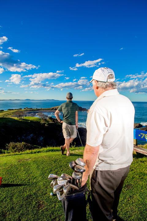 Crescent Head Country Club Golf Course - South Australia Travel 2