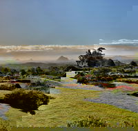 Glass House Mountains to Sunshine Coast Shores - South Australia Travel