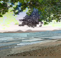 Holloways Beach - South Australia Travel