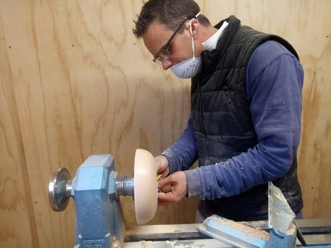 Make A Bowl Woodturning - South Australia Travel 1