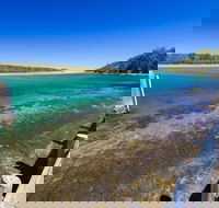 Sussex Inlet Entrance Beach - South Australia Travel