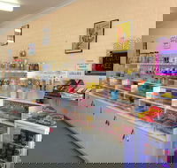 The Pier View Lolly Shop - South Australia Travel