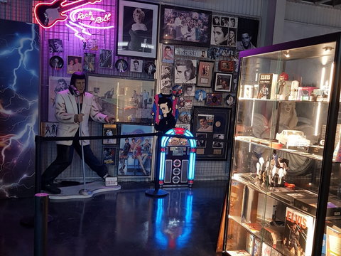 The Depot Historic Vehicle And Memorabilia Collection - South Australia Travel 2