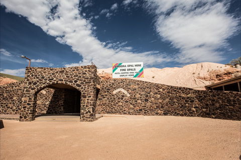 Umoona Opal Mine And Museum - South Australia Travel 0