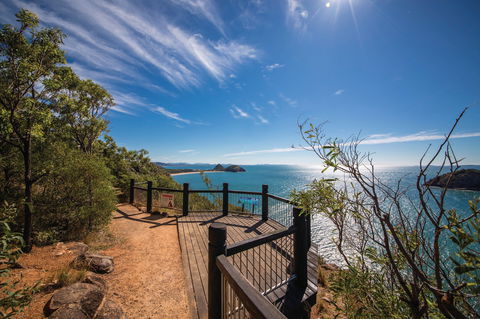 Bluff Point Circuit, Capricorn Coast National Park - South Australia Travel 0