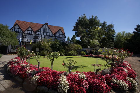 Cockington Green Gardens - South Australia Travel 0