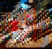 Les Stone Park - South Australia Travel