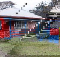 Montague Art and Craft Society  Glasshouse Rocks Road - South Australia Travel