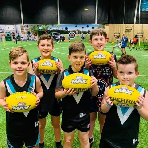 AFL Max Adelaide - South Australia Travel 1