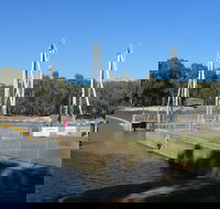Lock 10 and Weir - South Australia Travel