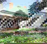 Miss Traills House and Garden - South Australia Travel