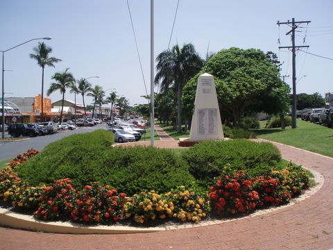 Yeppoon War Memorial - South Australia Travel 0