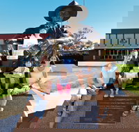 Cunnamulla Fella - South Australia Travel