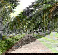 Dan Gleeson Memorial Gardens - South Australia Travel