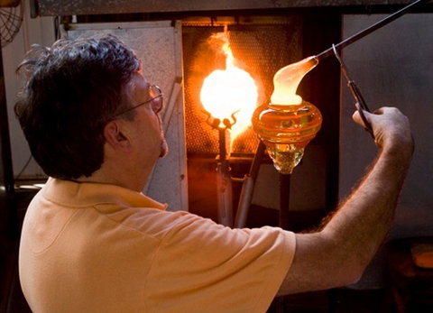 Eamonn Vereker Glass Studio And Gallery - South Australia Travel 1