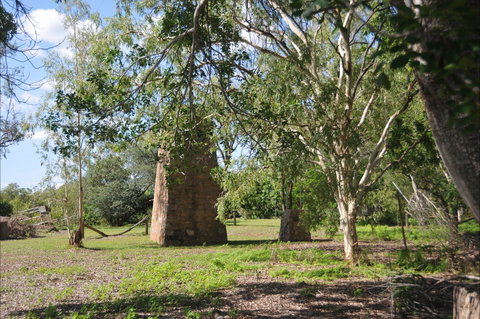 Katherine Overland Telegraph Pylons - South Australia Travel 1